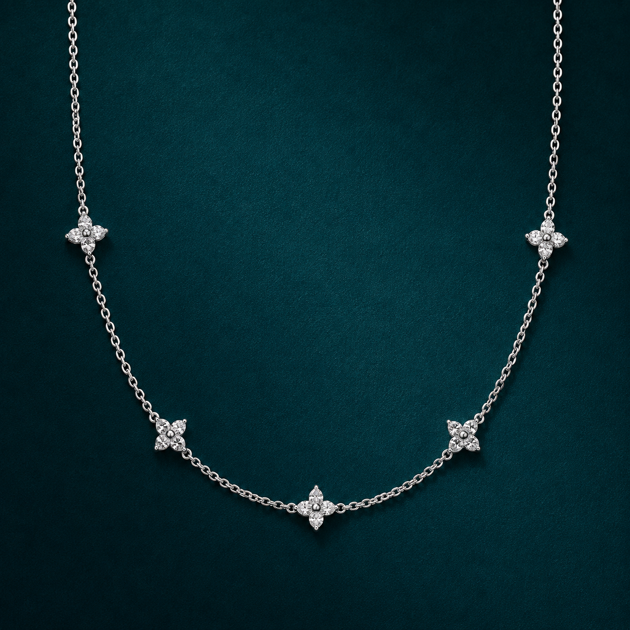 Fioria Collier